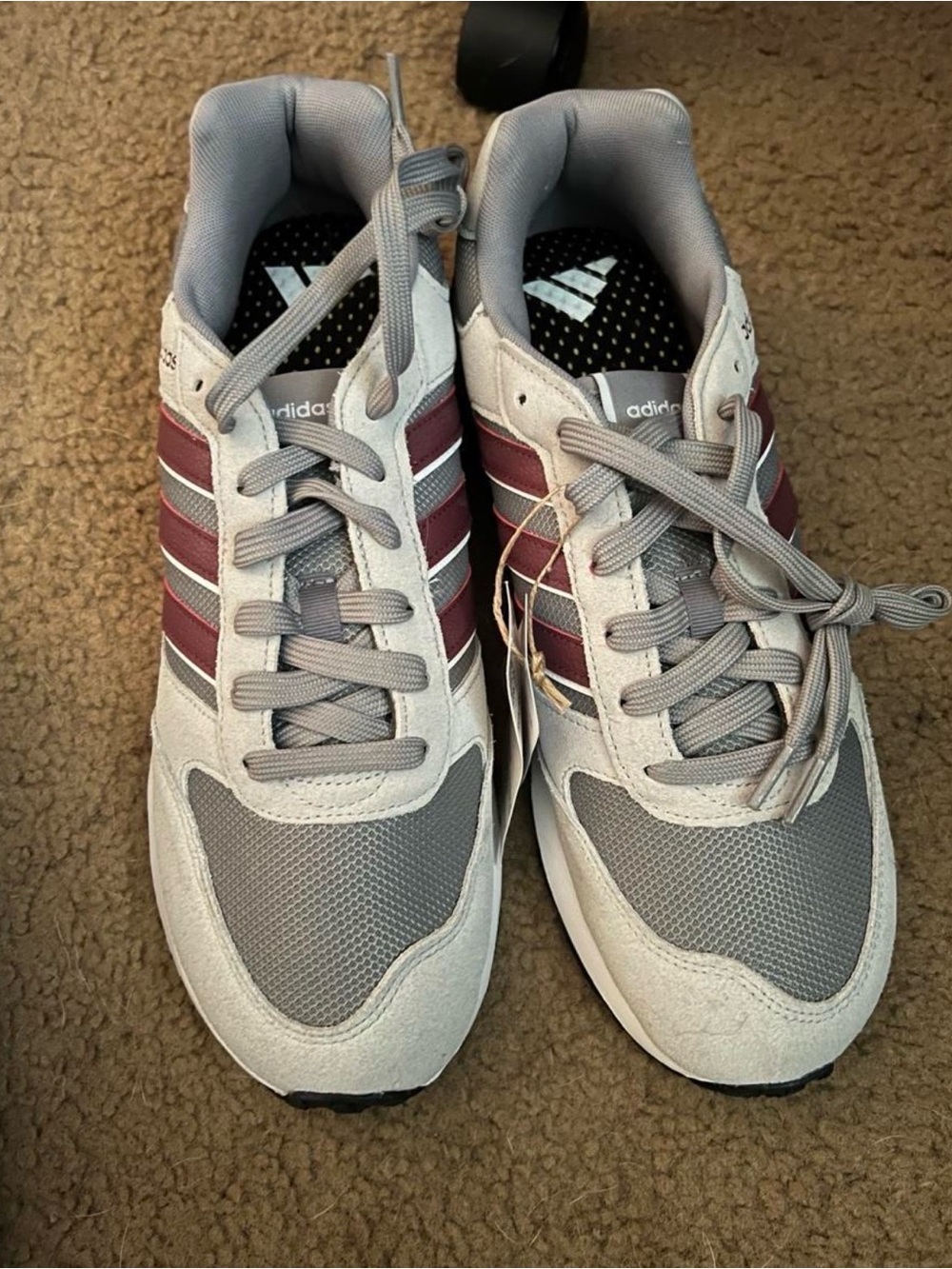 adidas Men’s Gray Sneakers with Burgundy Stripes